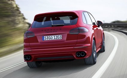 2015 Porsche Cayenne GTS