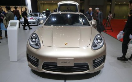 2014 Porsche Panamera Turbo s Executive