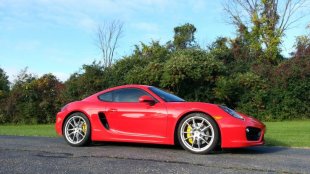 2014 Porsche Cayman S right-side