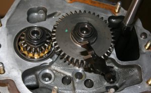 Porsche 930 transmission